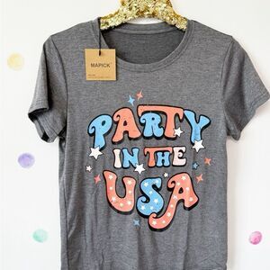 Gray Graphic Tee with USA Print